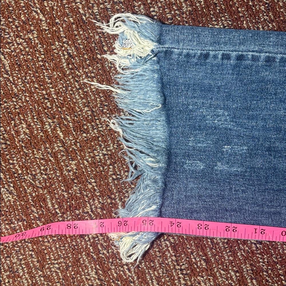 Risen denim crop frayed distressed medium wash high rise jeans women’s 29 size 9 - Picture 12 of 13
